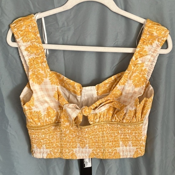 Du Paradis: Marigold cropped, side zip, thick strap top- L - Picture 7 of 16